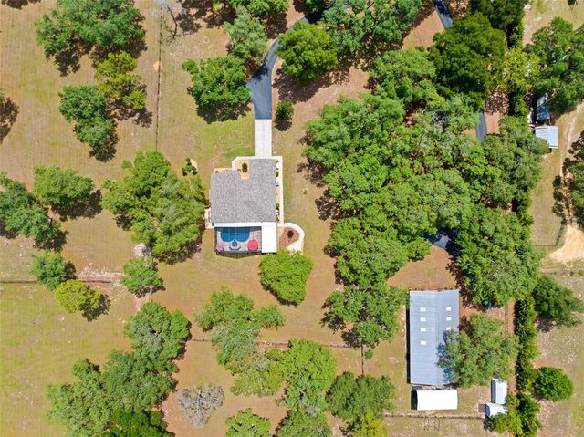 19509 PASO FINO WAY, Dade City, FL 33523
