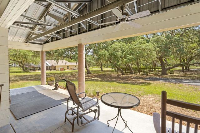 19509 PASO FINO WAY, Dade City, FL 33523