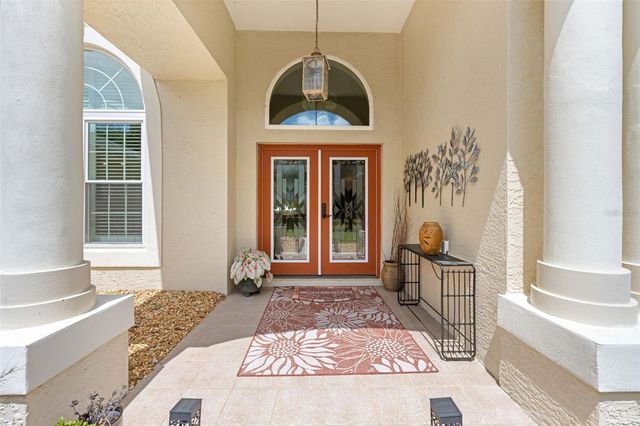 19509 PASO FINO WAY, Dade City, FL 33523