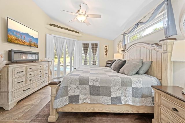 19509 PASO FINO WAY, Dade City, FL 33523