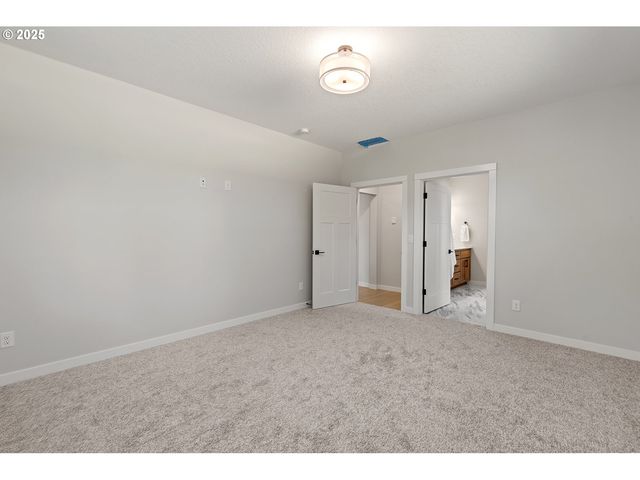 7005 Ne 50TH Ave, Vancouver, WA 98661