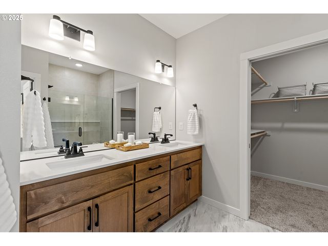 7005 Ne 50TH Ave, Vancouver, WA 98661