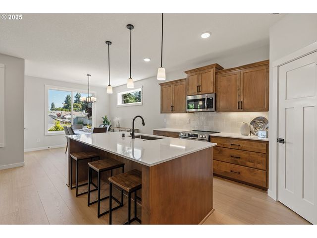 7005 Ne 50TH Ave, Vancouver, WA 98661