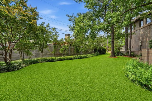 2624 E 33rd Street, Tulsa, OK 74105