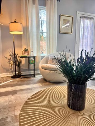 754 lobdale Falls Drive, Lawrenceville, GA 30045