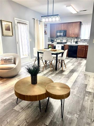 754 lobdale Falls Drive, Lawrenceville, GA 30045