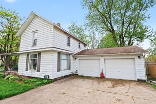 126 E South Street, Vicksburg Vllg, MI 49097