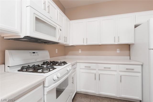 5432 Roaring Surf Drive, North Las Vegas, NV 89031