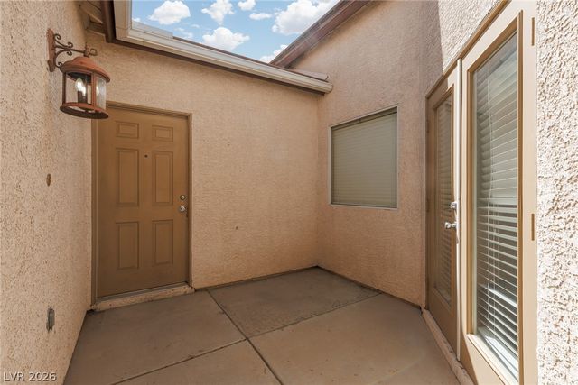 5432 Roaring Surf Drive, North Las Vegas, NV 89031
