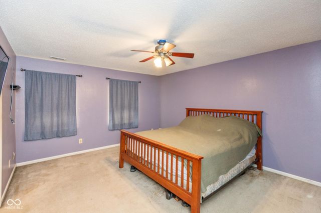 8752 Browns Valley Court, Indianapolis, IN 46113