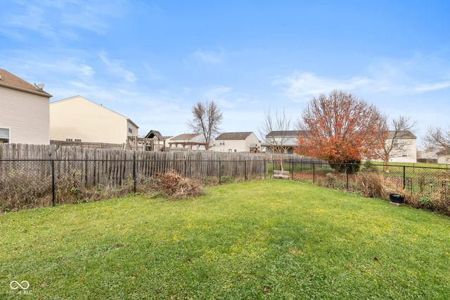 8752 Browns Valley Court, Indianapolis, IN 46113