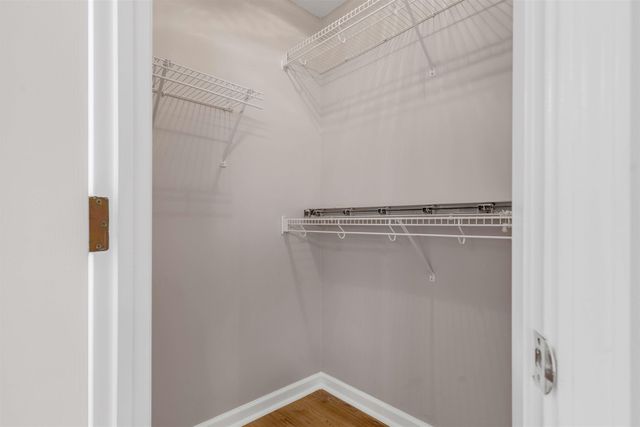 1092 E MONTEBELLO CIR, Memphis, TN 38018