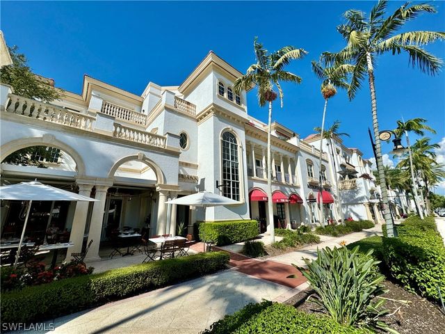 365 5th AVE S 303, Naples, FL 34102