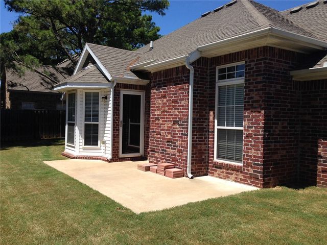 1316 W Fir Street, Rogers, AR 72758