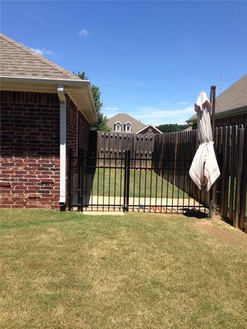 1316 W Fir Street, Rogers, AR 72758