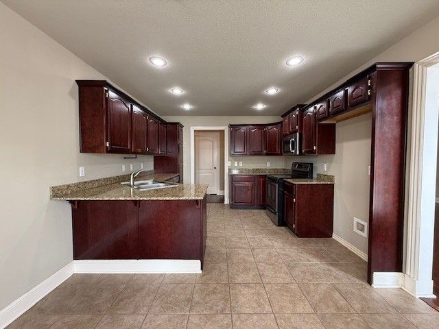 1316 W Fir Street, Rogers, AR 72758