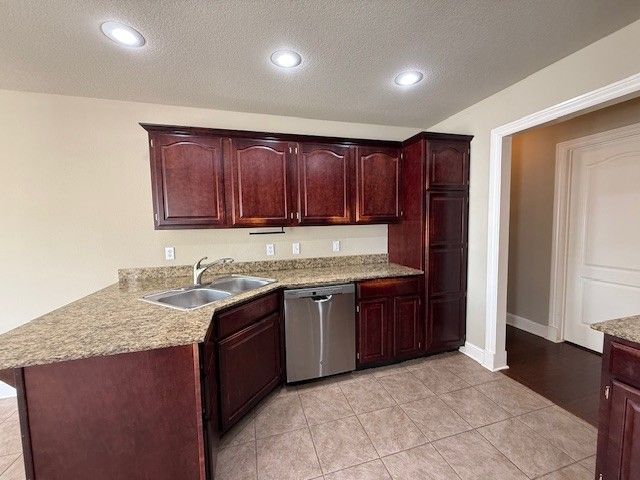 1316 W Fir Street, Rogers, AR 72758