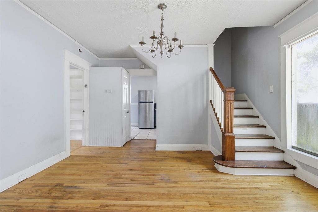 Image 9 of property listing at 917 E 26TH AVENUE, Tampa, FL 33605