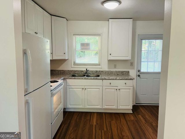 1076 Center Street SW 1074, Mableton, GA 30126