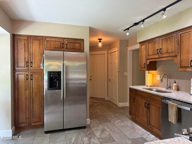 23 Sycamore Drive, Queensbury, NY 12804