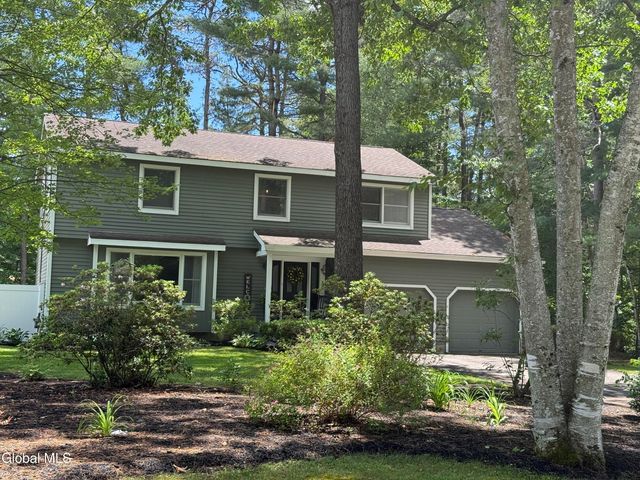 23 Sycamore Drive, Queensbury, NY 12804