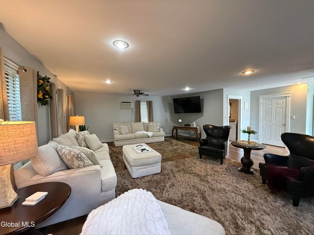 23 Sycamore Drive, Queensbury, NY 12804