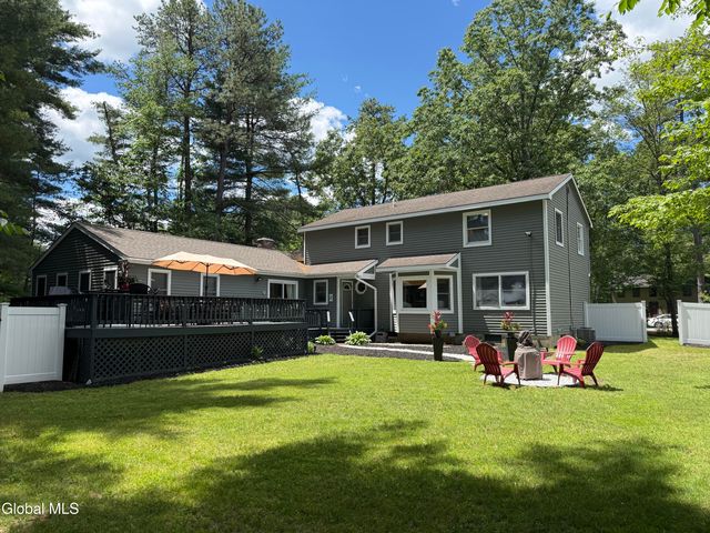 23 Sycamore Drive, Queensbury, NY 12804
