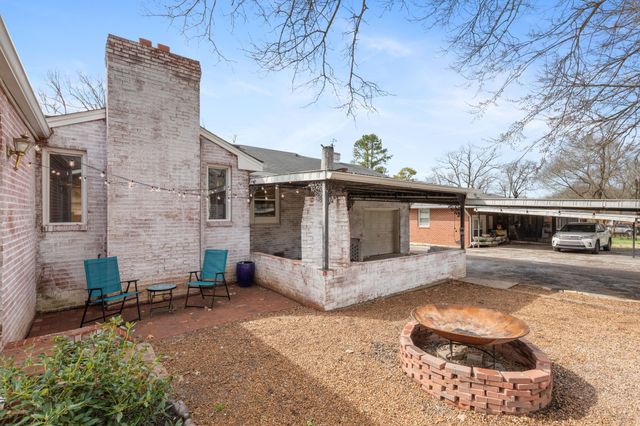 805 Woodland Drive, Lebanon, TN 37087