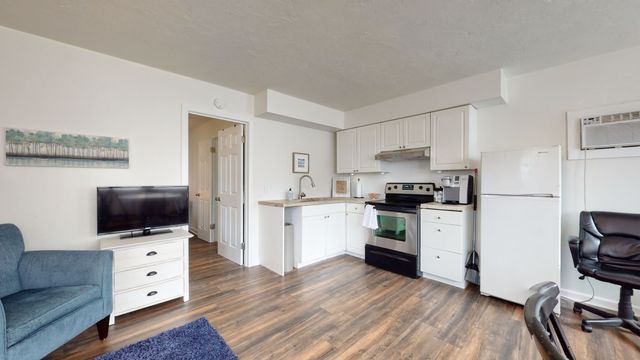 805 Woodland Drive, Lebanon, TN 37087