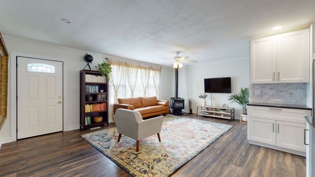 805 Woodland Drive, Lebanon, TN 37087
