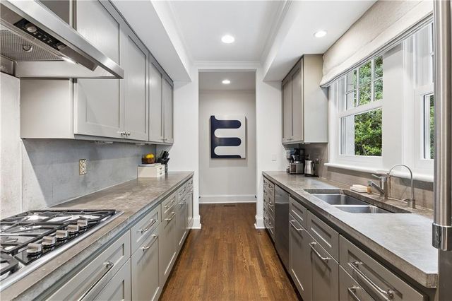 355 8th Street NE, Atlanta, GA 30309