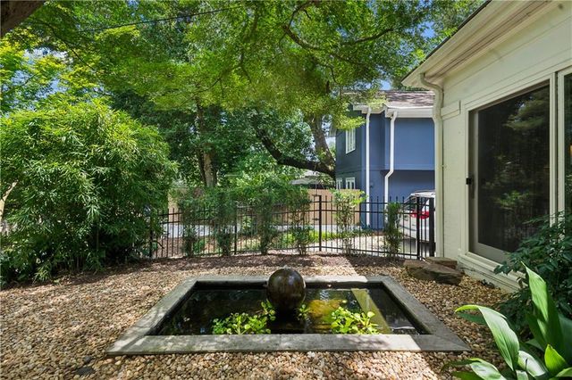 355 8th Street NE, Atlanta, GA 30309