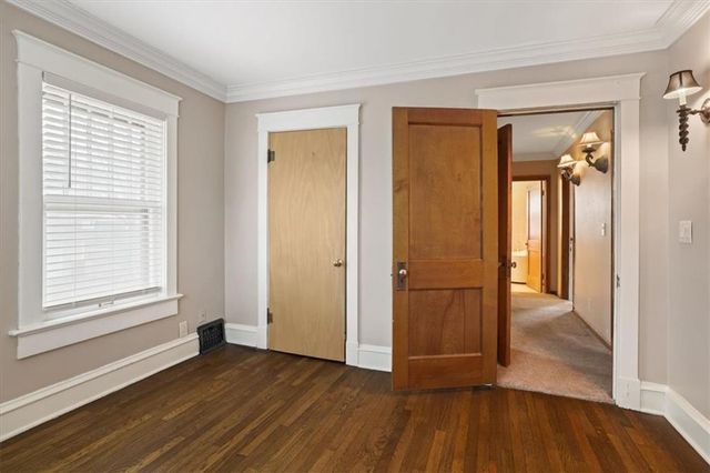 4601 State Line Road, Kansas City, MO 64112