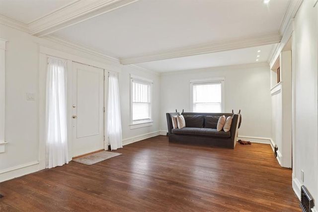 4601 State Line Road, Kansas City, MO 64112