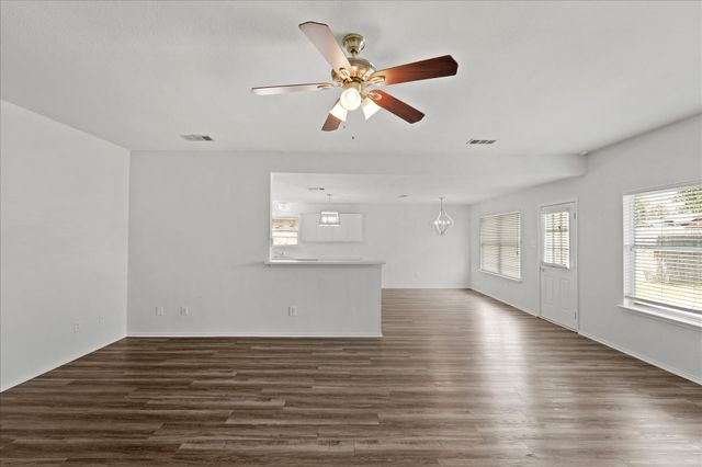 804 Rowdy Drive, Royse City, TX 75189