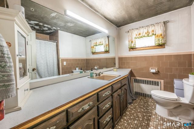 169 Cedar Street, Middlefield, CT 06481