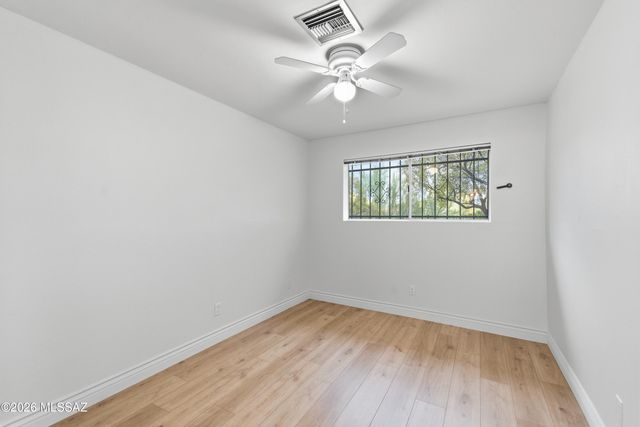 925 E Vía Velitas, Tucson, AZ 85718