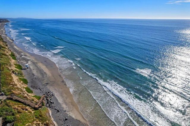 7039 Whitewater Street, Carlsbad, CA 92011