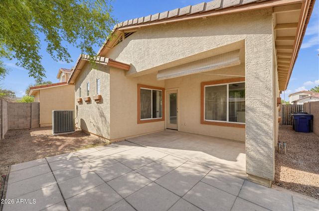 1841 E DEL RIO Street, Gilbert, AZ 85295