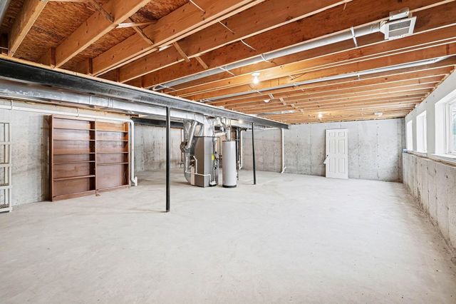 8375 Steeple Chase Court, Grand Blanc, MI 48439