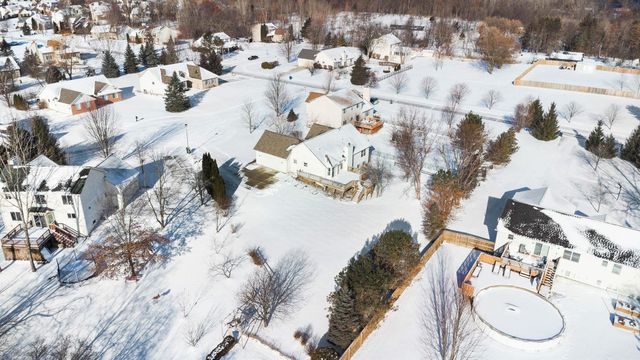 8375 Steeple Chase Court, Grand Blanc, MI 48439