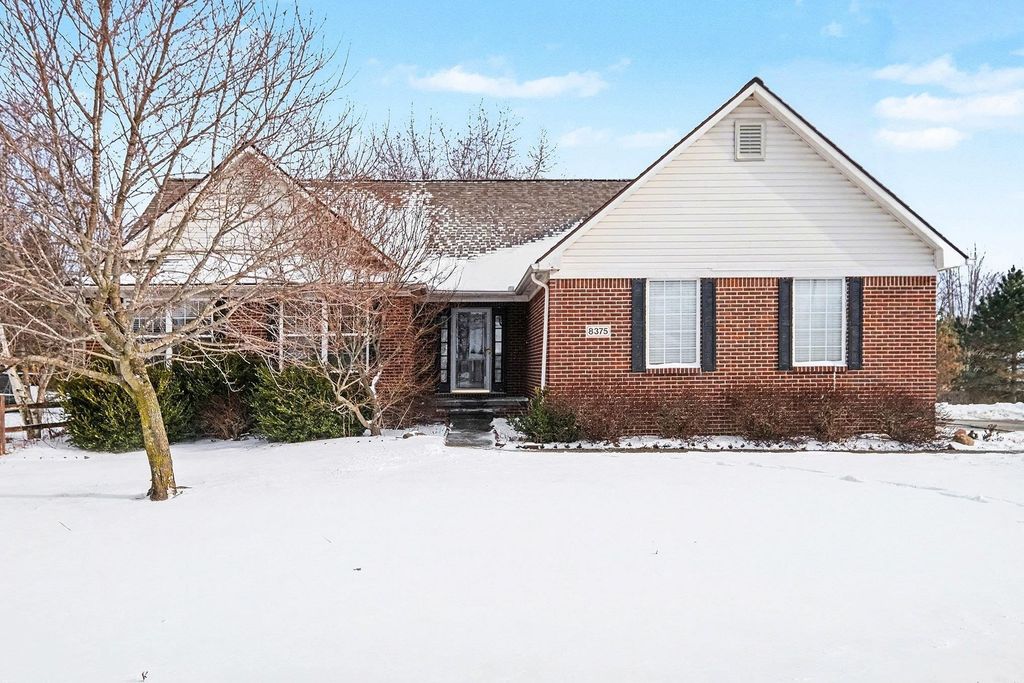 8375 Steeple Chase Court, Grand Blanc, MI 48439