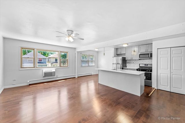 7319 N Rogers Avenue 102, Chicago, IL 60626