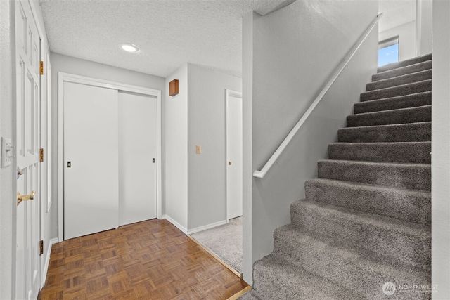 1717 Governor Stevens Court SE, Olympia, WA 98501