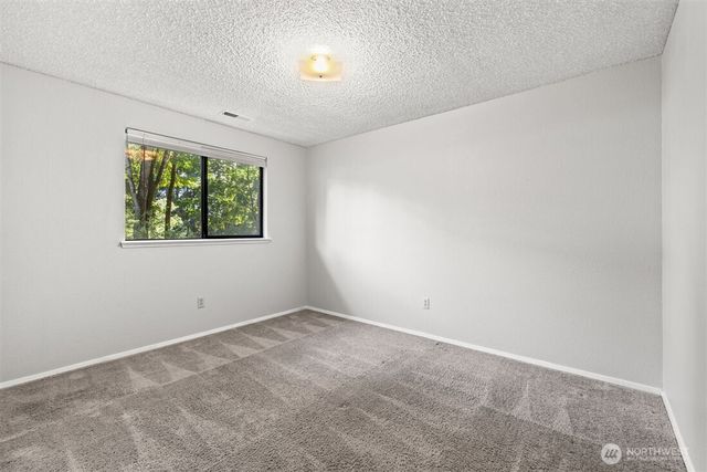 1717 Governor Stevens Court SE, Olympia, WA 98501
