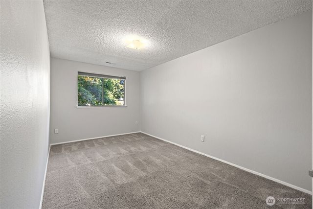 1717 Governor Stevens Court SE, Olympia, WA 98501