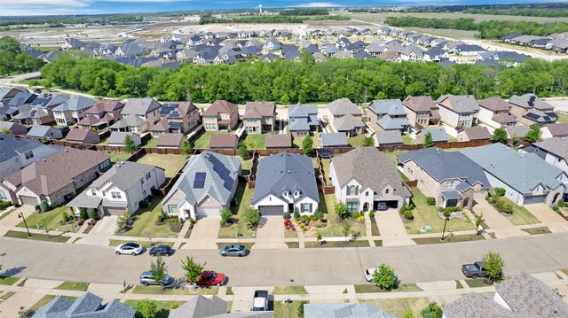 1824 Leo Drive, Van Alstyne, TX 75495