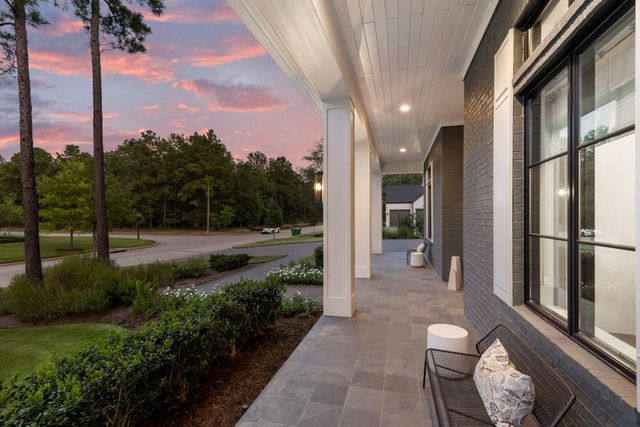 112 W Copa Palm Loop, Montgomery, TX 77316