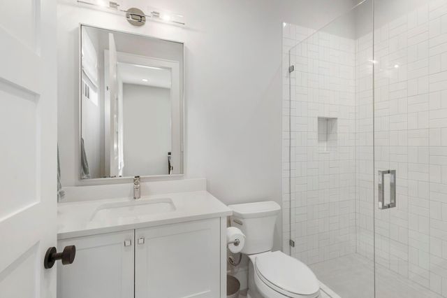 112 W Copa Palm Loop, Montgomery, TX 77316