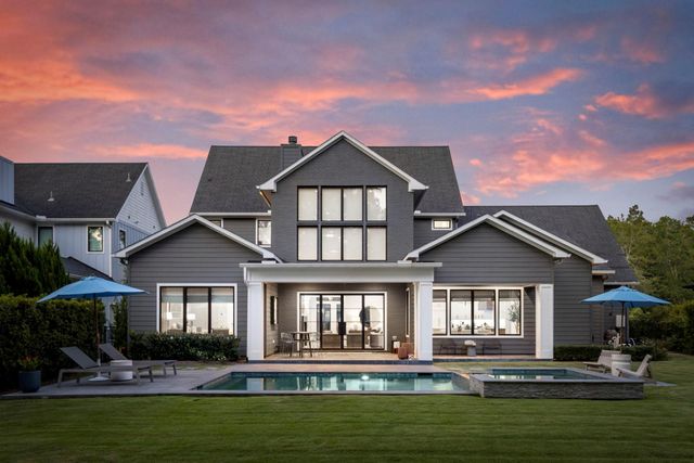112 W Copa Palm Loop, Montgomery, TX 77316